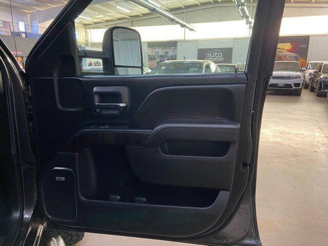 2015 GMC Sierra 2500HD Denali