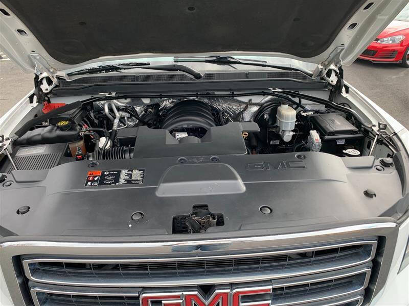 2015 GMC Yukon XL SLE