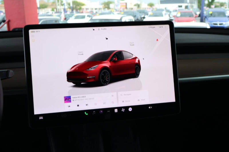 2023 Tesla Model Y Performance