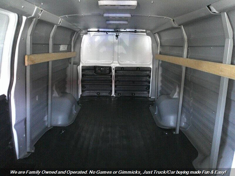 2019 GMC Savana 2500