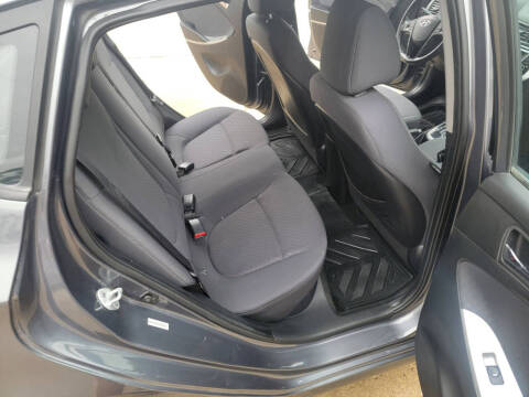 2013 Hyundai Accent SE