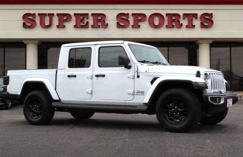 2023 Jeep Gladiator Overland