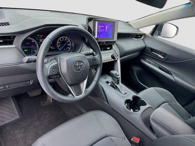 2023 Toyota Venza LE