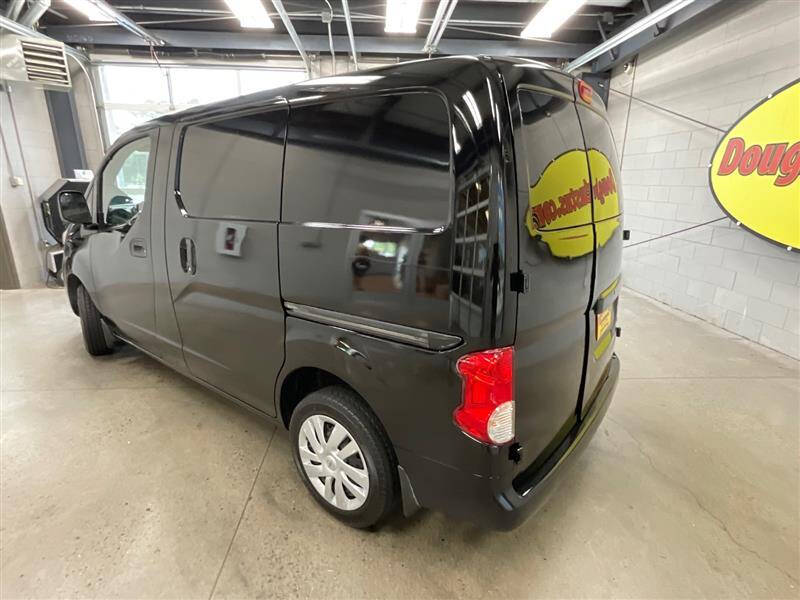2017 Nissan NV200 SV