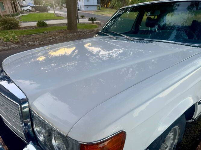 1976 Mercedes-Benz 450-Class