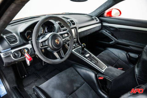 2016 Porsche Cayman GT4