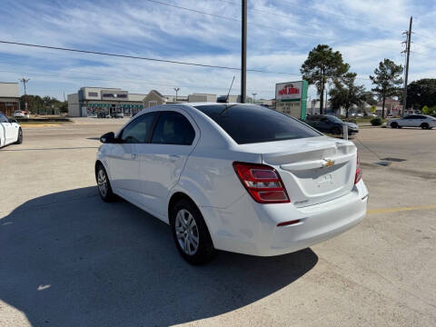 2018 Chevrolet Sonic LS Auto