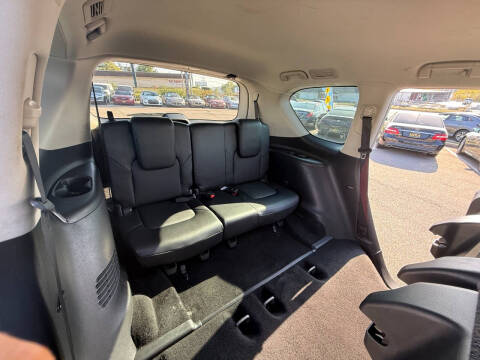 2023 Nissan Armada SV