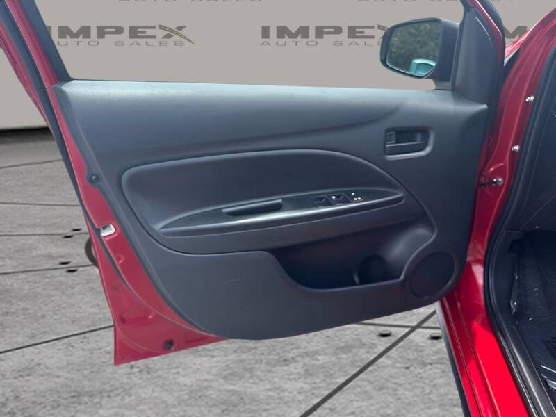 2024 Mitsubishi Mirage ES