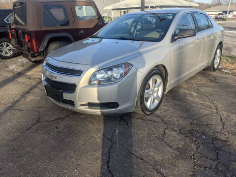 2011 Chevrolet Malibu for sale at MEDINA WHOLESALE LLC in Wadsworth OH