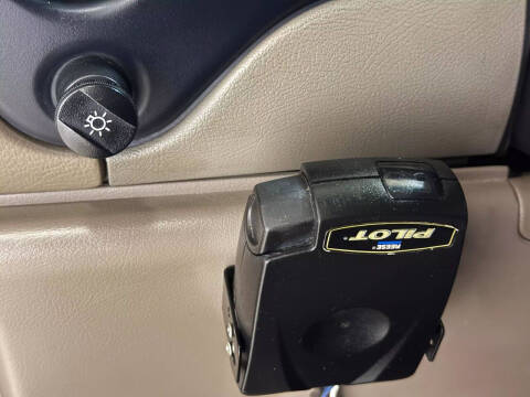 2002 Ford E-Series E-350 SD XLT