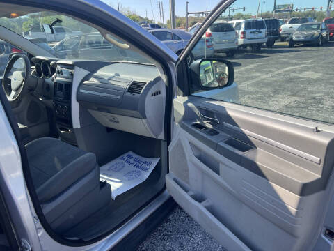 2009 Dodge Grand Caravan SE