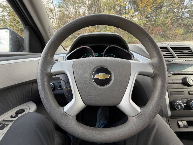 2011 Chevrolet Traverse LS