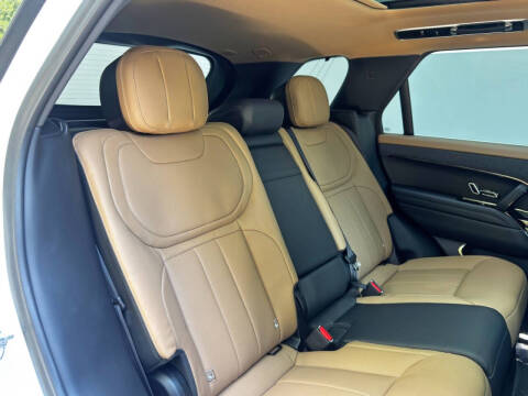 2024 Land Rover Range Rover Sport P550e Autobiography