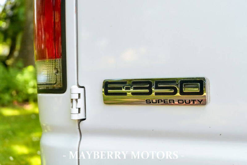 2006 Ford E-Series E-350 SD
