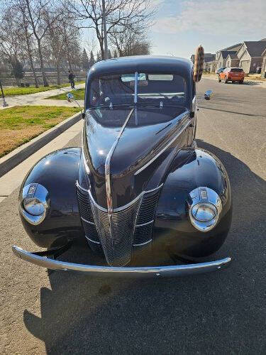 1940 Ford Deluxe