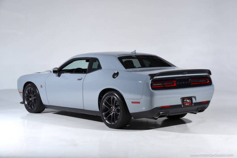 2021 Dodge Challenger