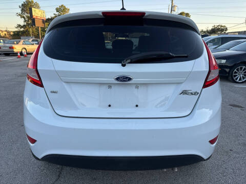 2012 Ford Fiesta SE
