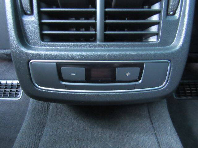 2023 Audi e-tron GT quattro Premium Plus