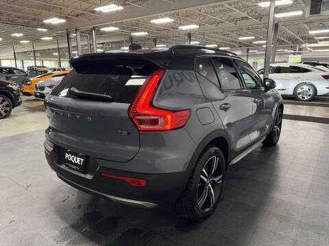 2021 Volvo XC40 T5 R-Design