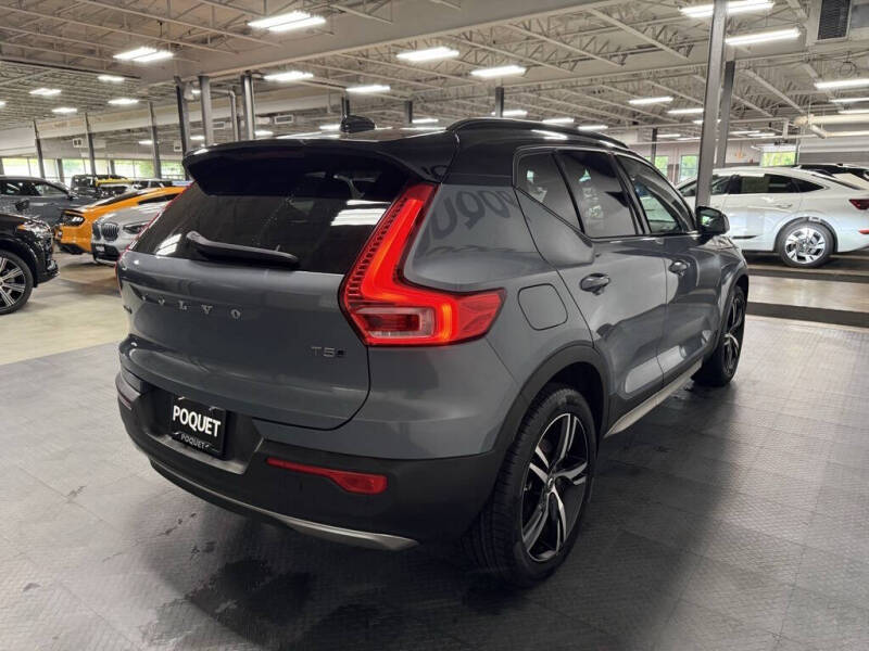 2021 Volvo XC40 T5 R-Design