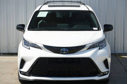 2024 Toyota Sienna XSE 7-Passenger