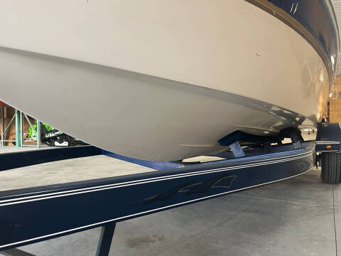 2002 Glastron GX185