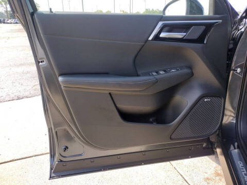 2026 Mitsubishi Outlander LE