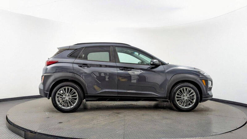 2021 Hyundai Kona SEL Plus