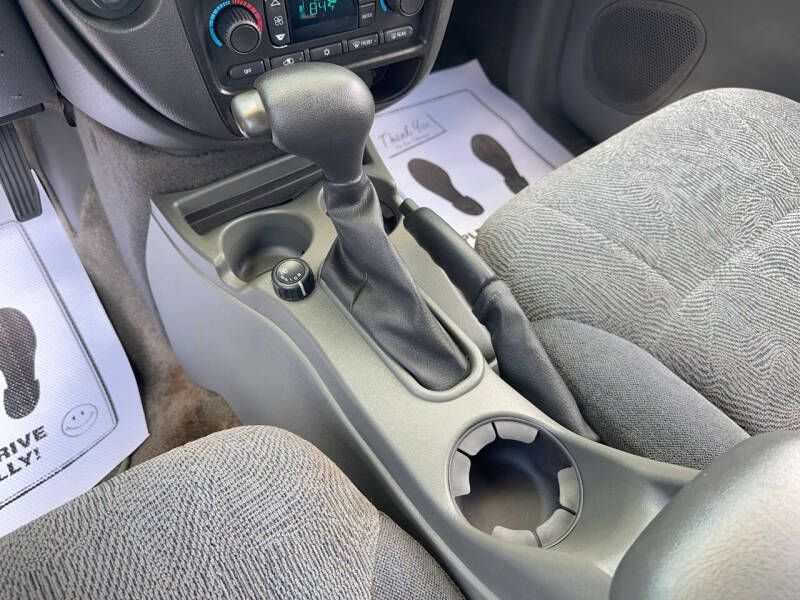 2004 Chevrolet TrailBlazer EXT LT