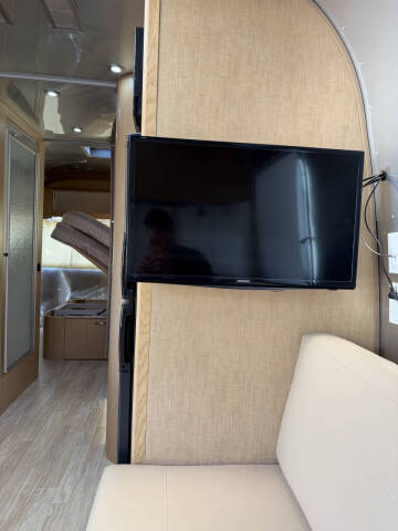 2016 Airstream 25FB