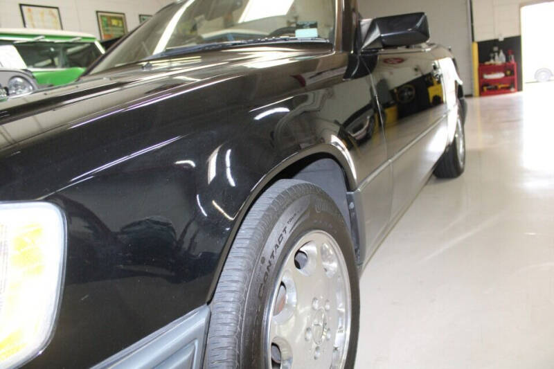 1994 Mercedes-Benz E-Class