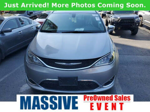 2020 Chrysler Pacifica for sale at BEAMAN TOYOTA - Beaman Buick GMC in Nashville TN