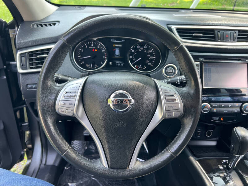 2016 Nissan Rogue SL
