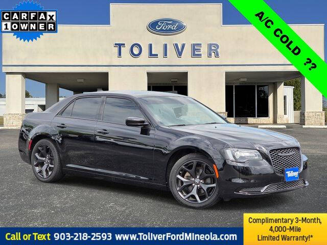 2022 Chrysler 300 Touring