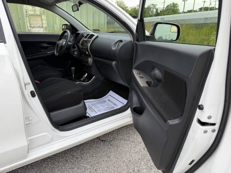 2013 Scion xD 10 Series