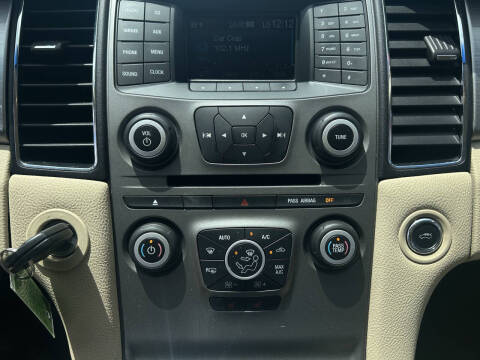 2015 Ford Taurus SEL