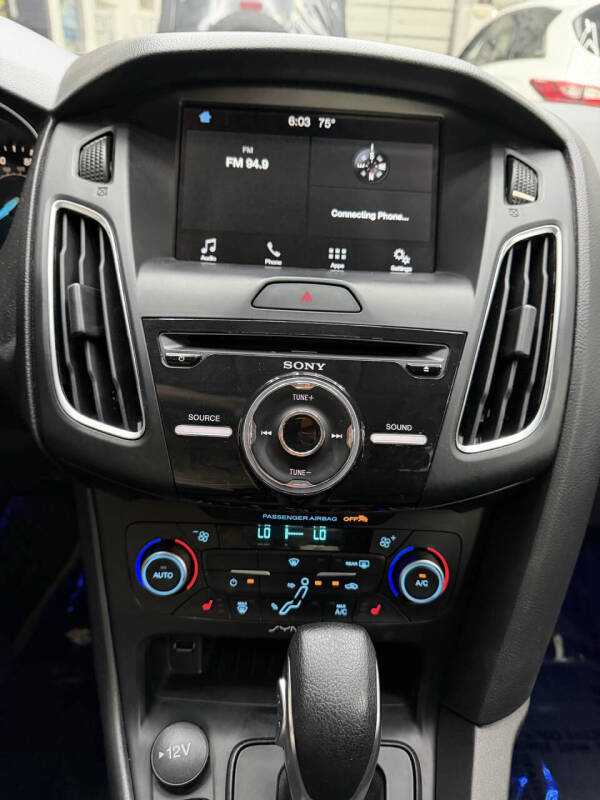 2018 Ford Focus SEL