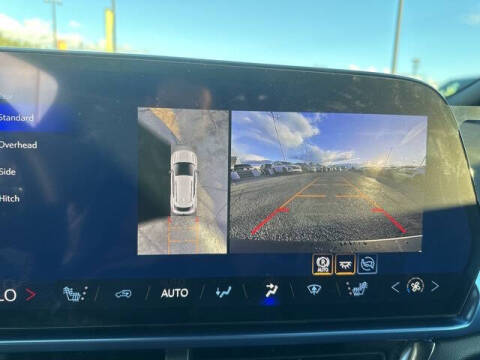 2026 Chevrolet Equinox EV LT 2