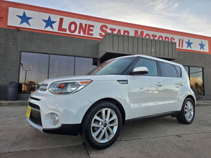2017 Kia Soul +