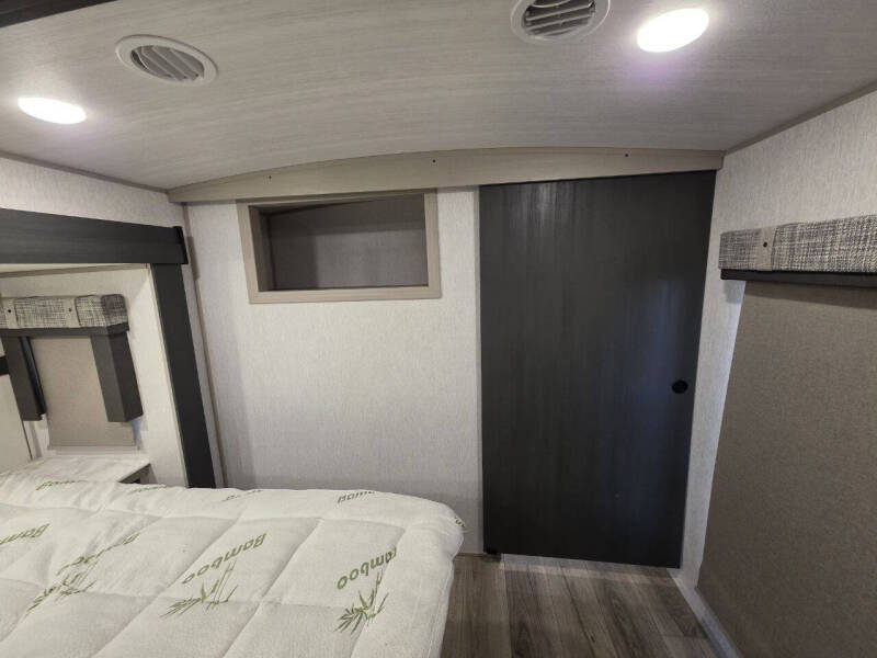 2024 Forest River Heritage Glen 36FL