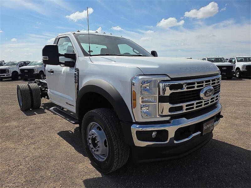 2025 Ford F-600 Super Duty