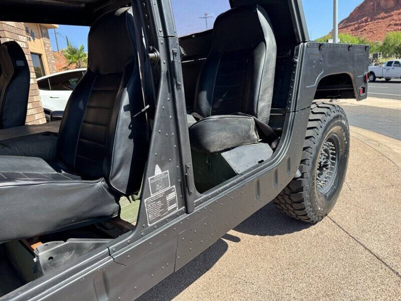 1987 AM General HMMWV