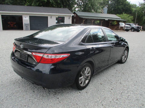 2017 Toyota Camry SE