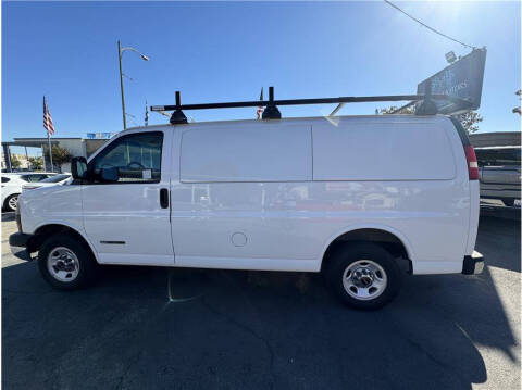 2003 GMC Savana 2500