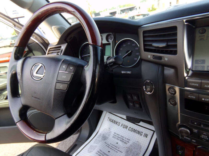 2008 Lexus LX 570