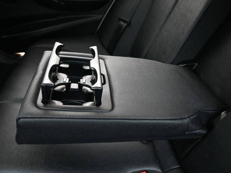 2018 BMW 3 Series 330e iPerformance