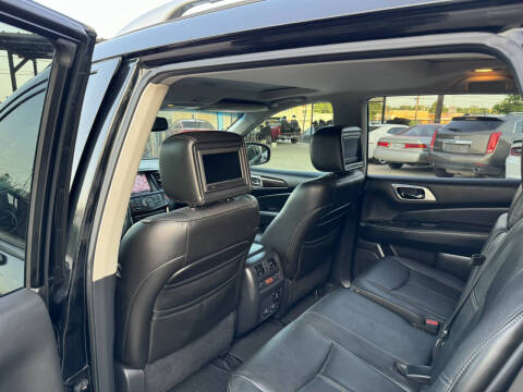 2013 Nissan Pathfinder Platinum