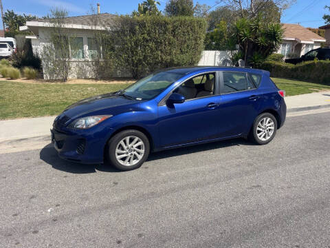 2013 Mazda MAZDA3 for sale at PACIFIC AUTOMOBILE in Costa Mesa CA