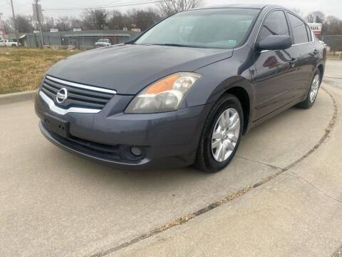 2009 Nissan Altima for sale at Xtreme Auto Mart LLC in Kansas City MO